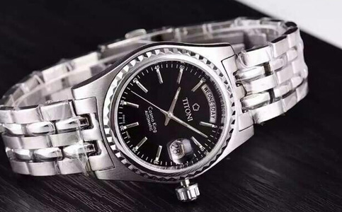 梅花手表售后維修服務（梅花手表生銹如何維修？）