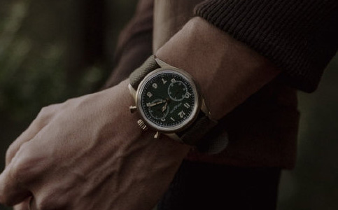 成都萬寶龍服務(wù)中心電話(萬寶龍手表表帶的防銹大法)